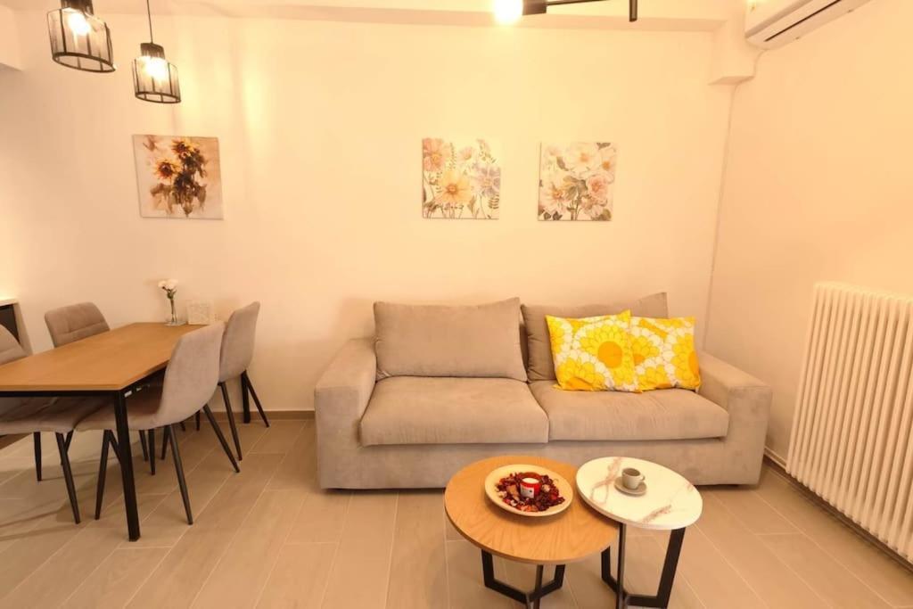 海风书韵 阳光雅居 Breeze Of Books And Sea, Sunlit Elegant Abode Appartamento Atene